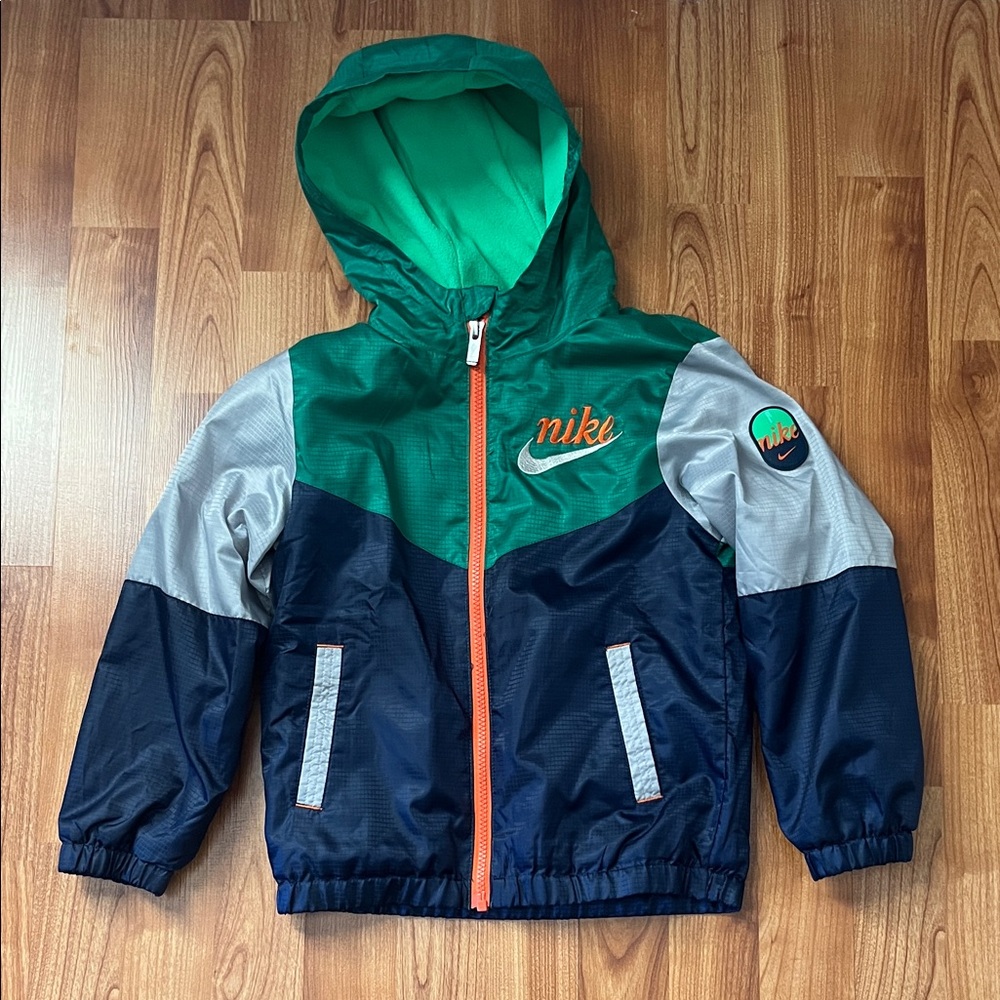 Nike | Colorblock | Hooded Jacket | kids | 6-7 years
